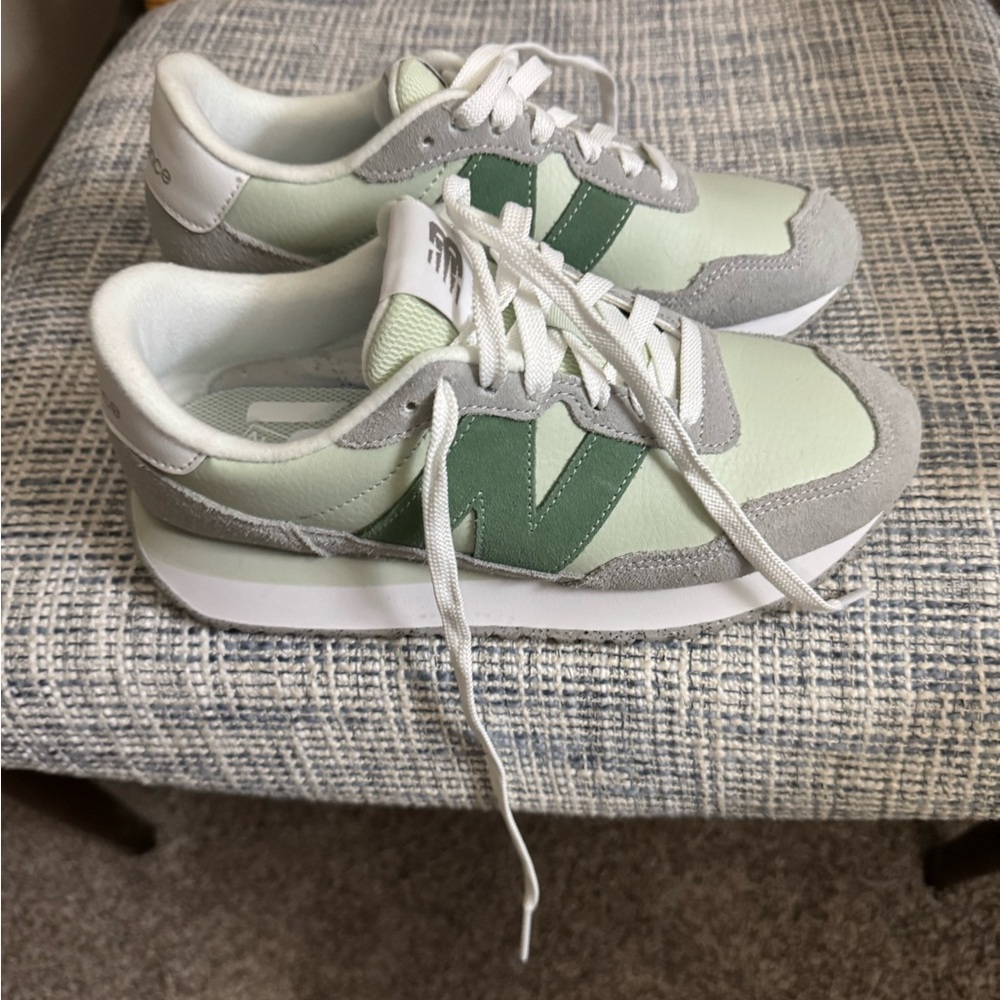 New Balance Green and Gray Sneakers
